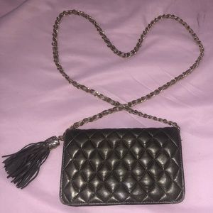 Cross body purse